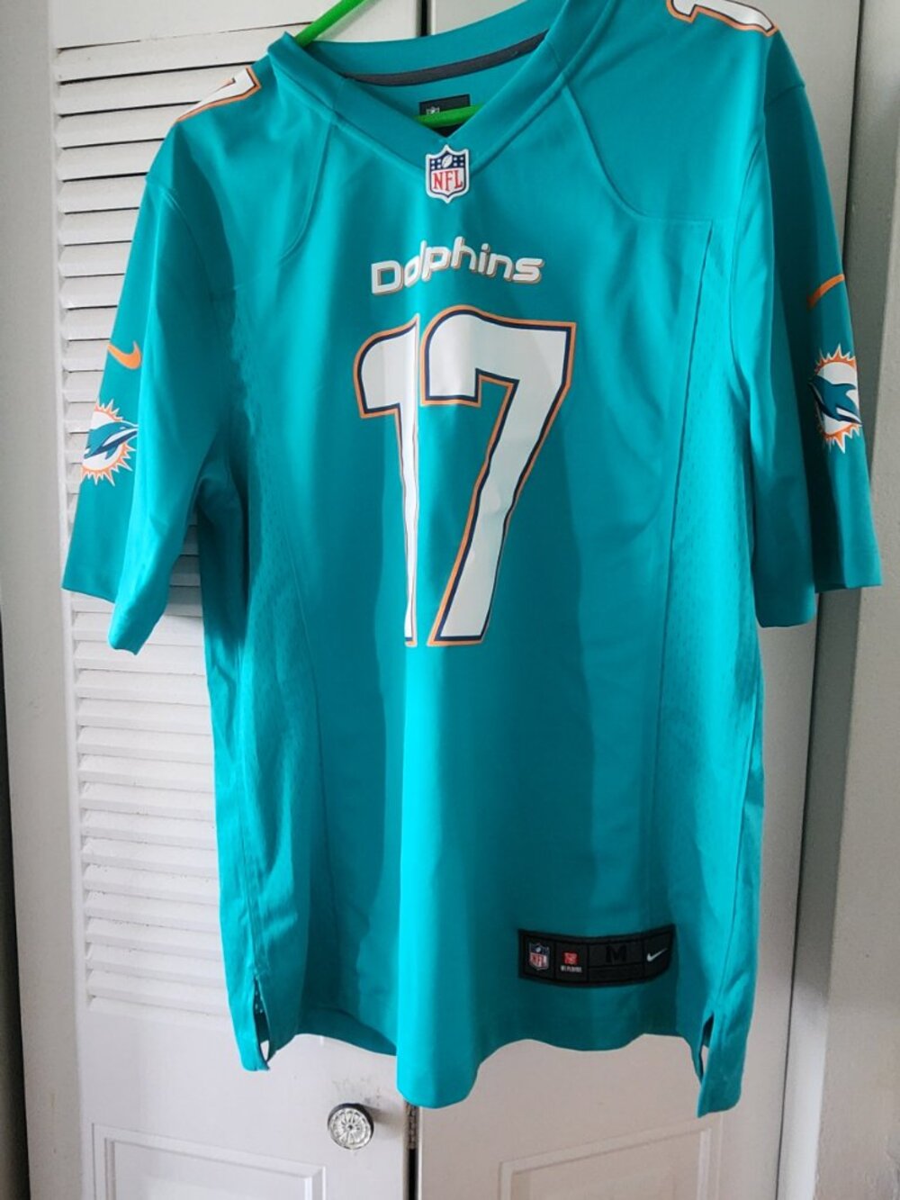 NFL Miami Dolphins M 17 shirt - Picture 2 of 7